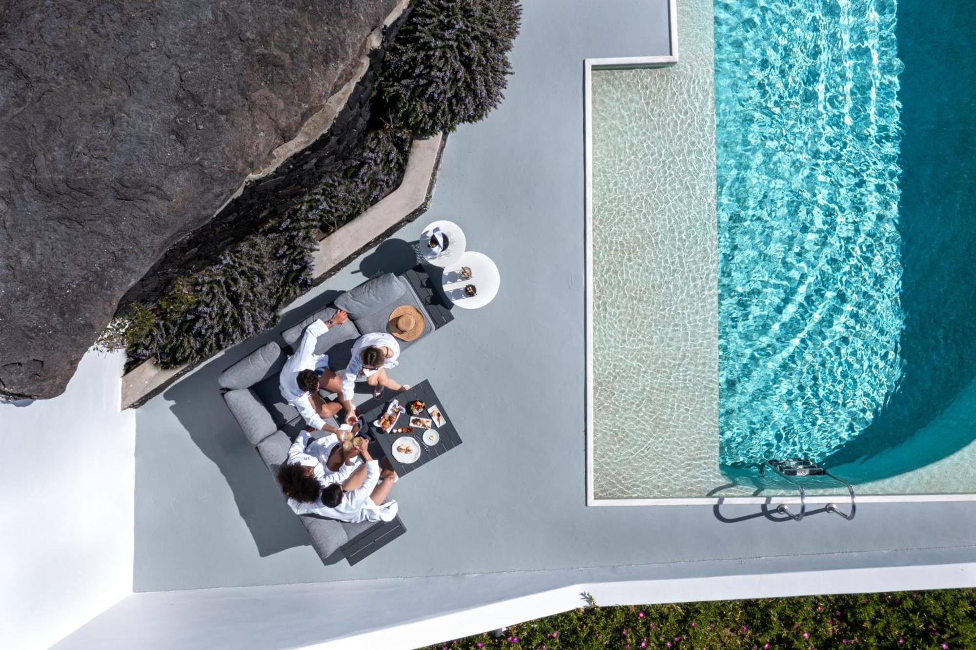 Grace Hotel, Auberge Resorts Collection Імеровіглі Екстер'єр фото